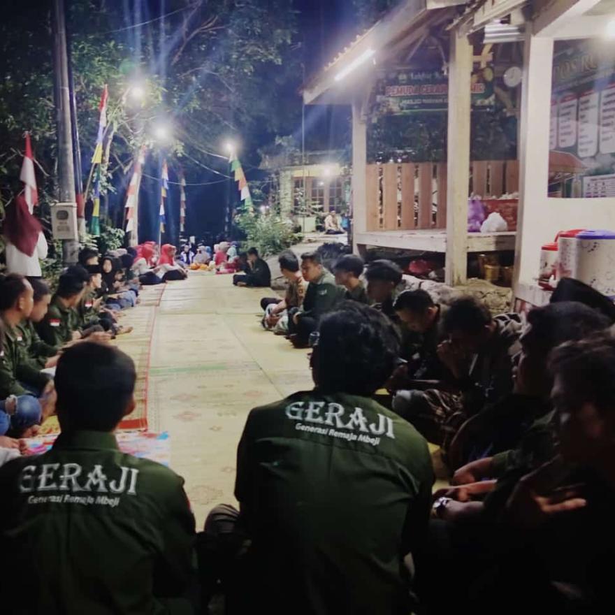 Tirakatan Warga RT.063 Selo Timur, dari Persiapan Hingga Pelaksanaan